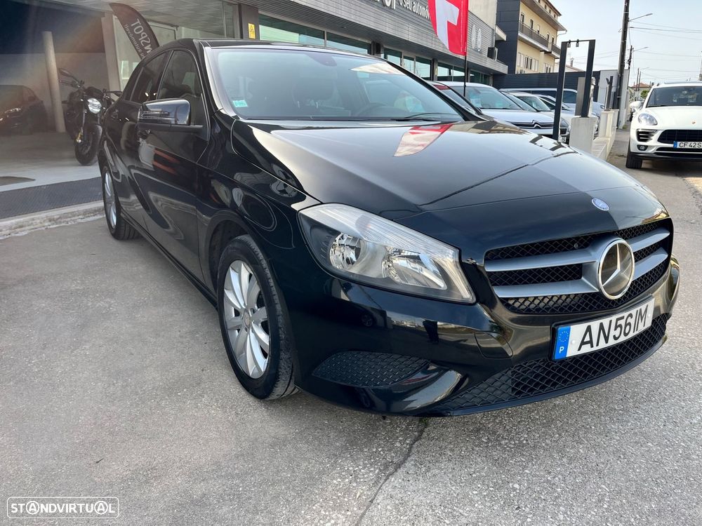 Mercedes-Benz A 180 - 4