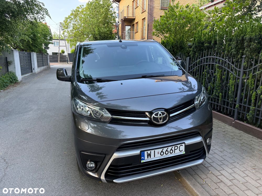 Toyota ProAce Kombi D-4D Medium 2,8t - 31