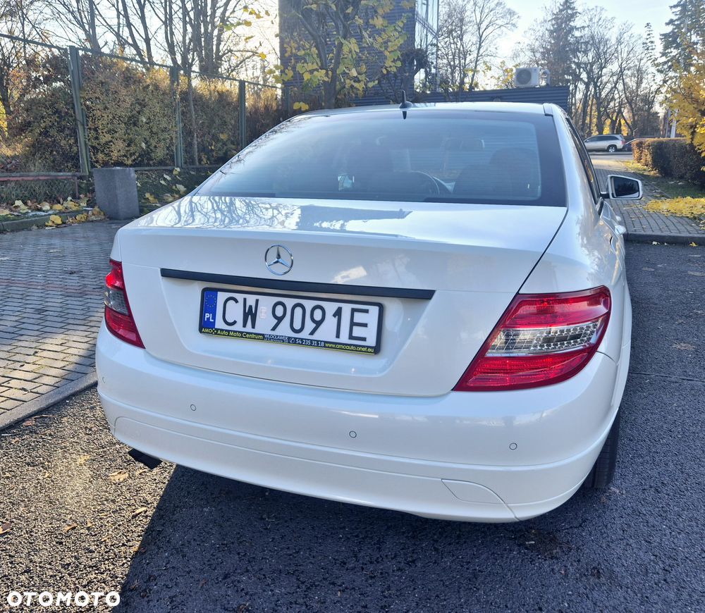Mercedes-Benz Klasa C 180 K BlueEff Avantgarde - 5