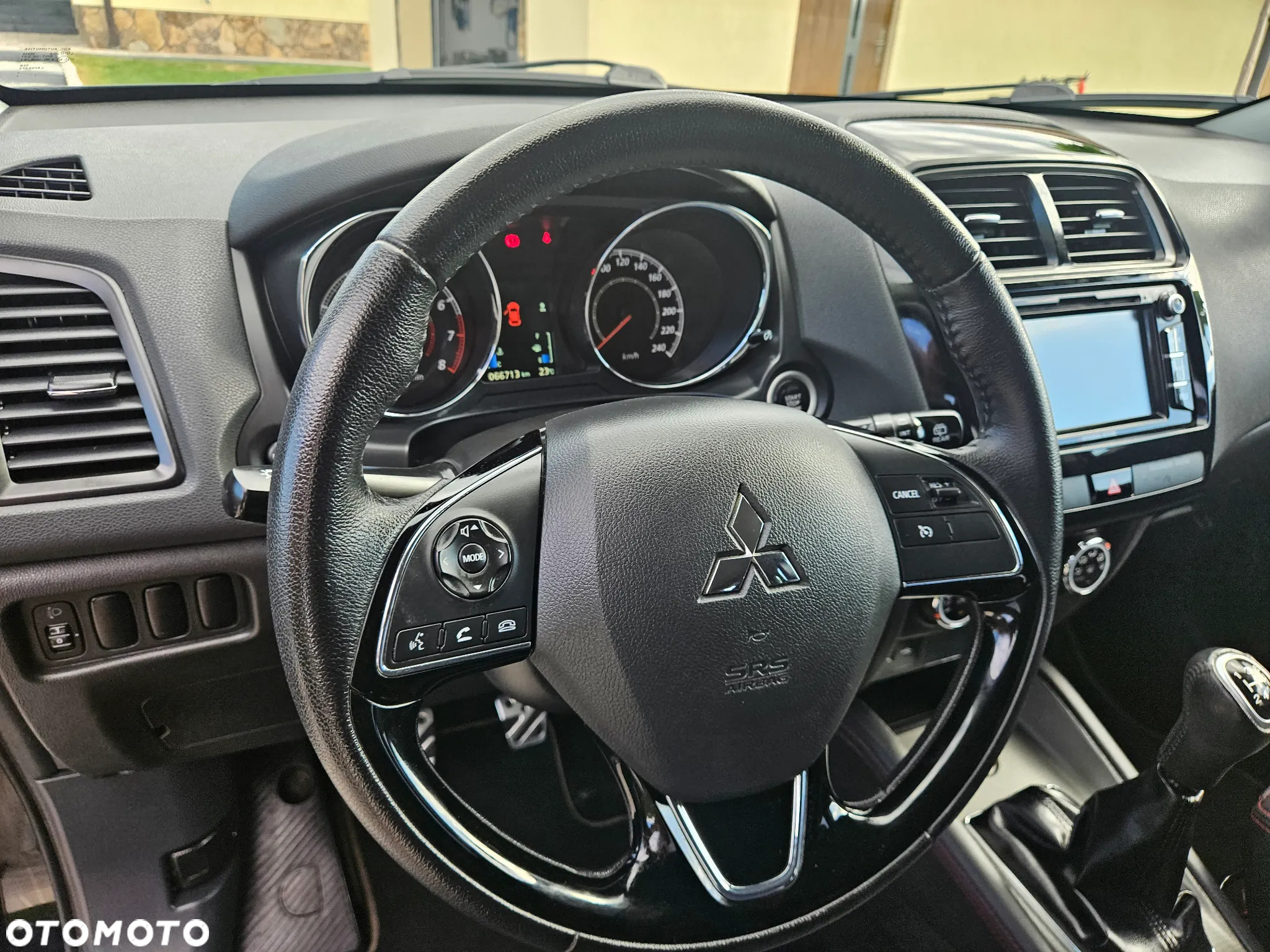 Mitsubishi ASX 1.6 Intense Plus Blue Edition - 23
