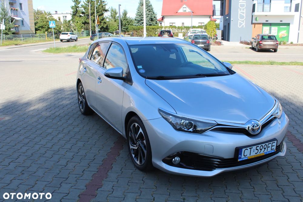 Toyota Auris - 3