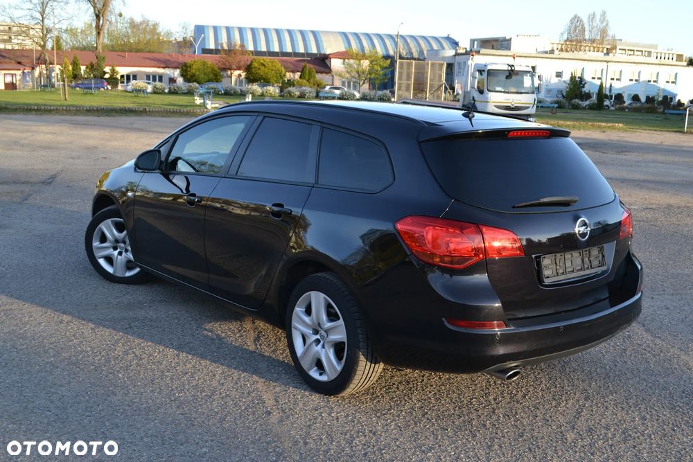 Opel Astra 1.4 Turbo - 3