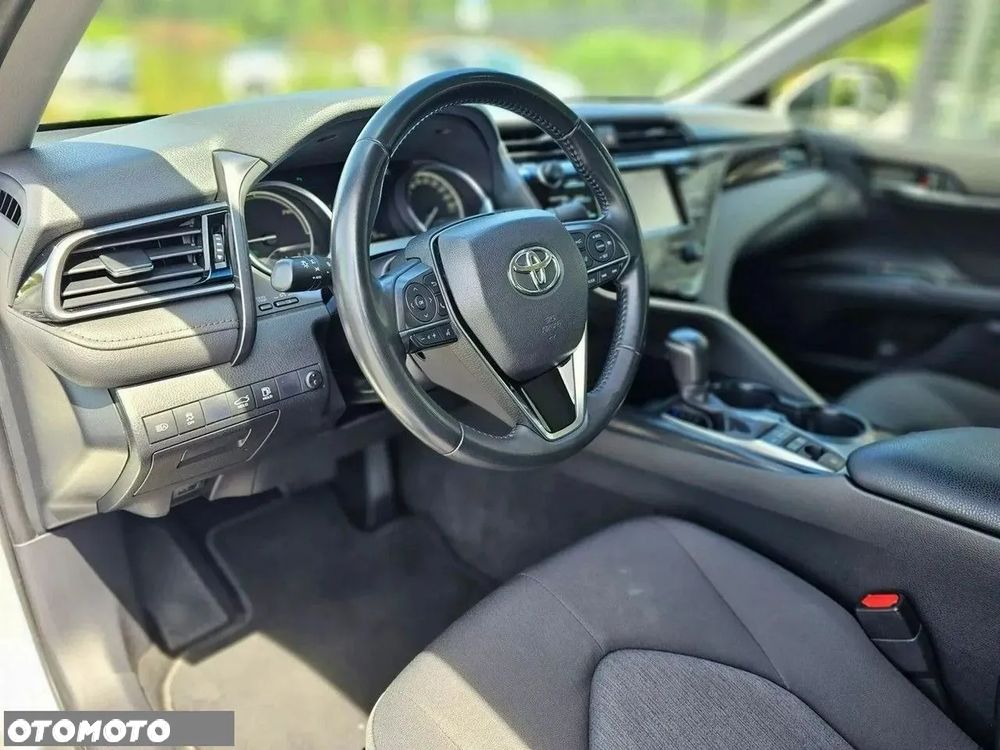 Toyota Camry 2.5 Hybrid Prestige CVT - 16