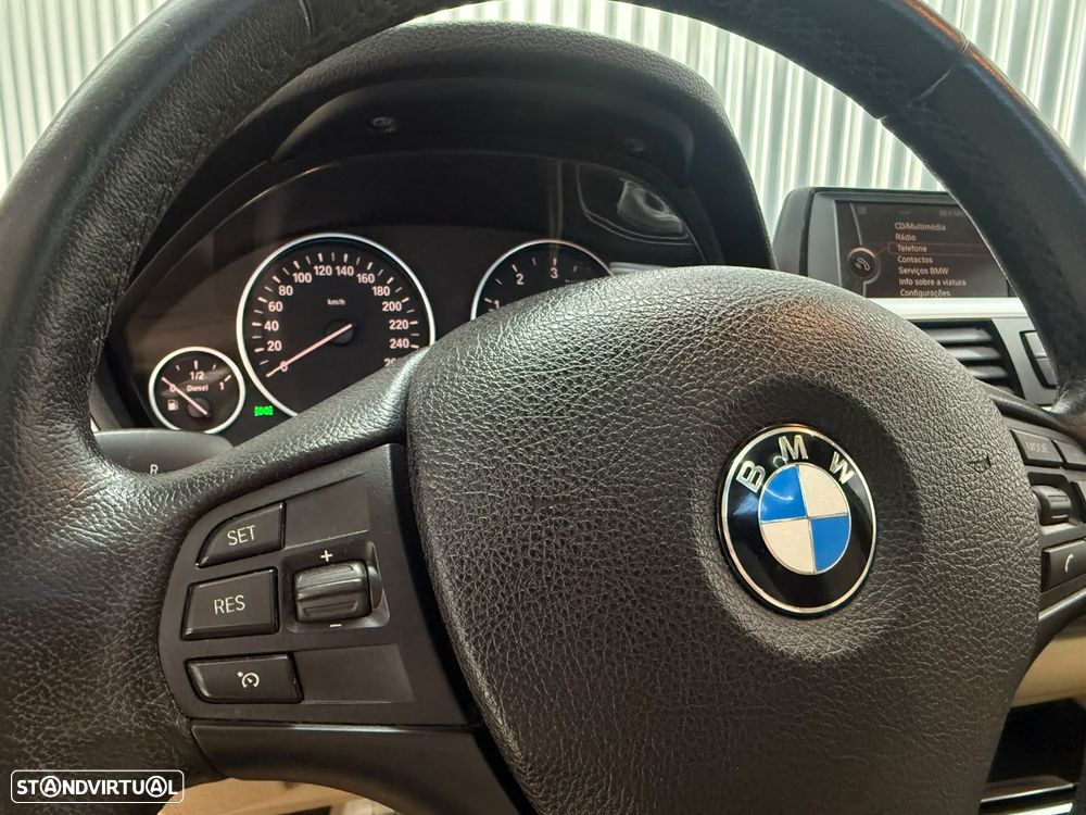 BMW 320 d Auto Line Luxury - 18
