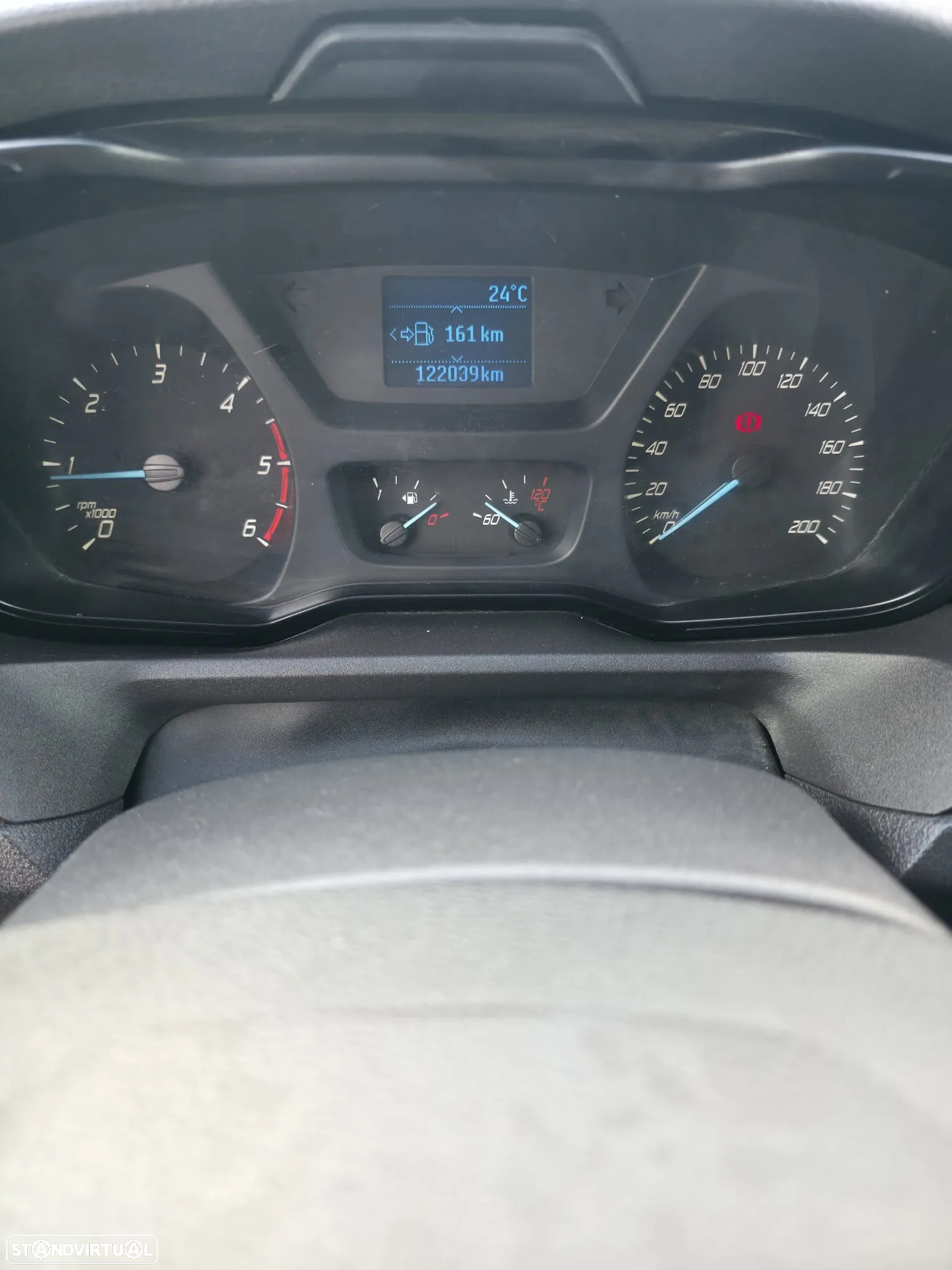 Ford Transit - 11