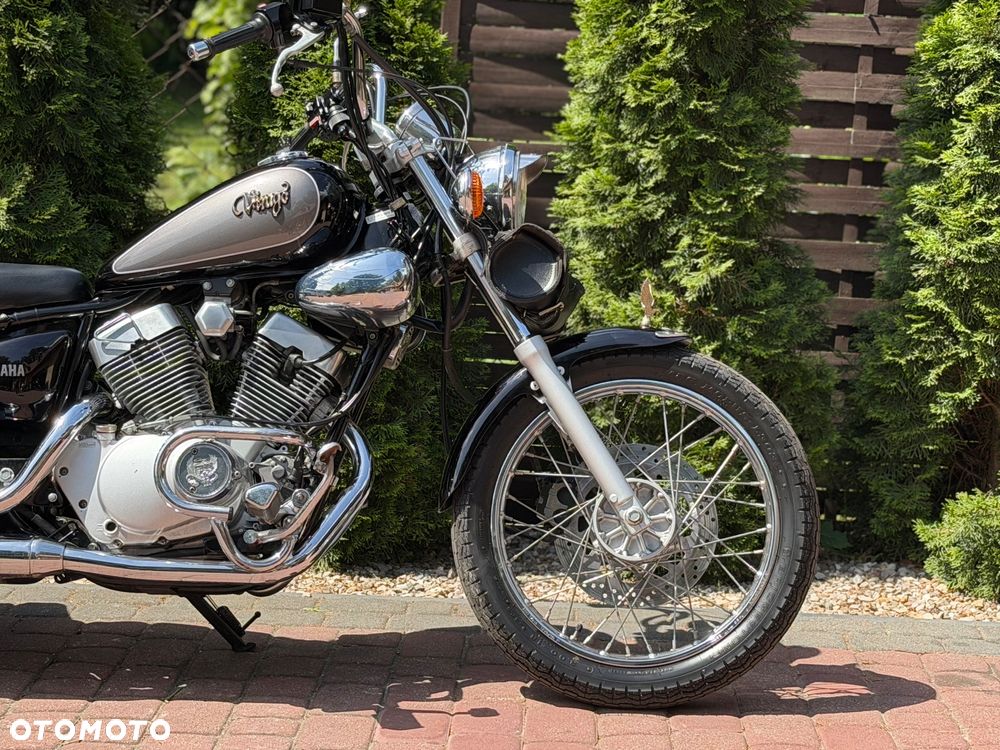 Yamaha XV - 10