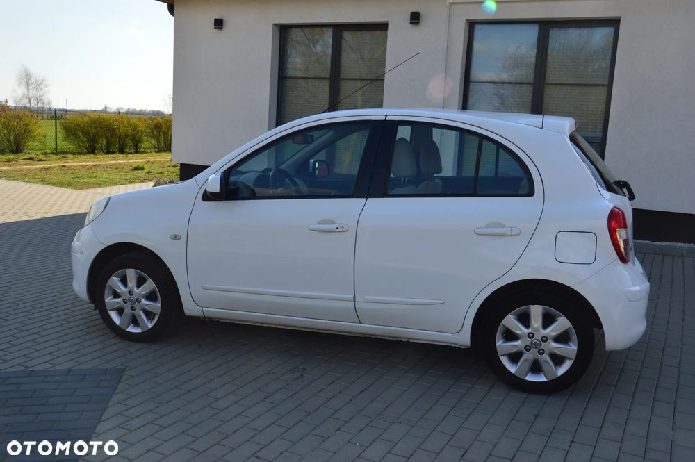 Nissan Micra 1.2 Tekna - 17