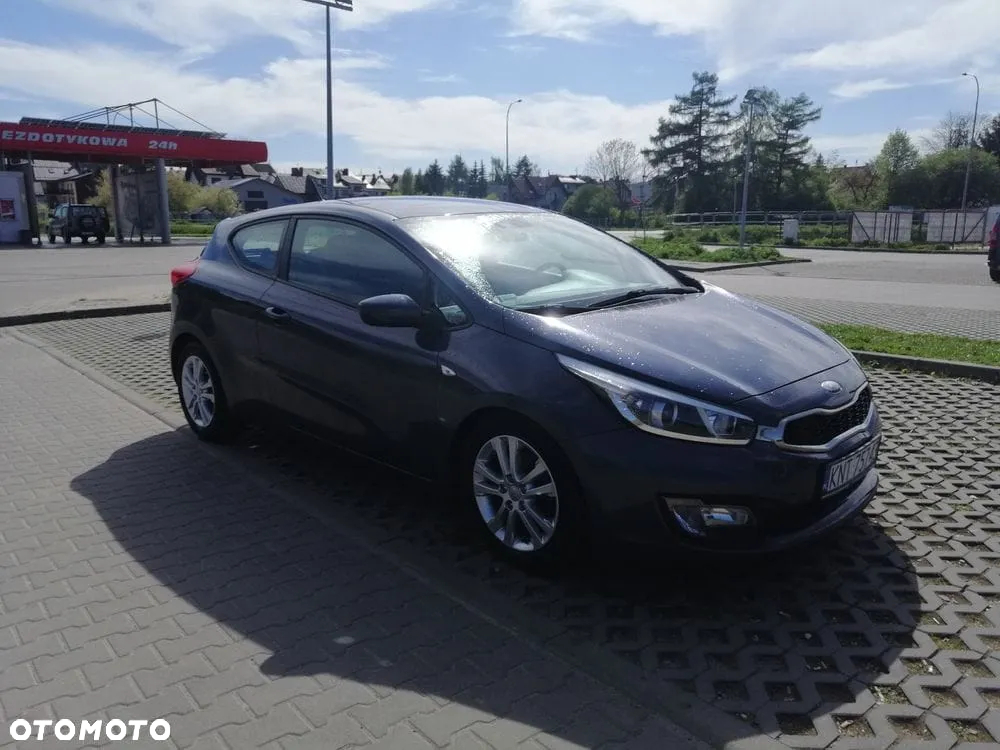Kia ProCeed - 7