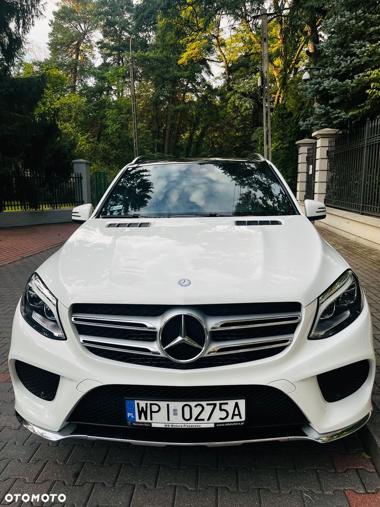 Mercedes-Benz GLE 350 d 4-Matic - 25