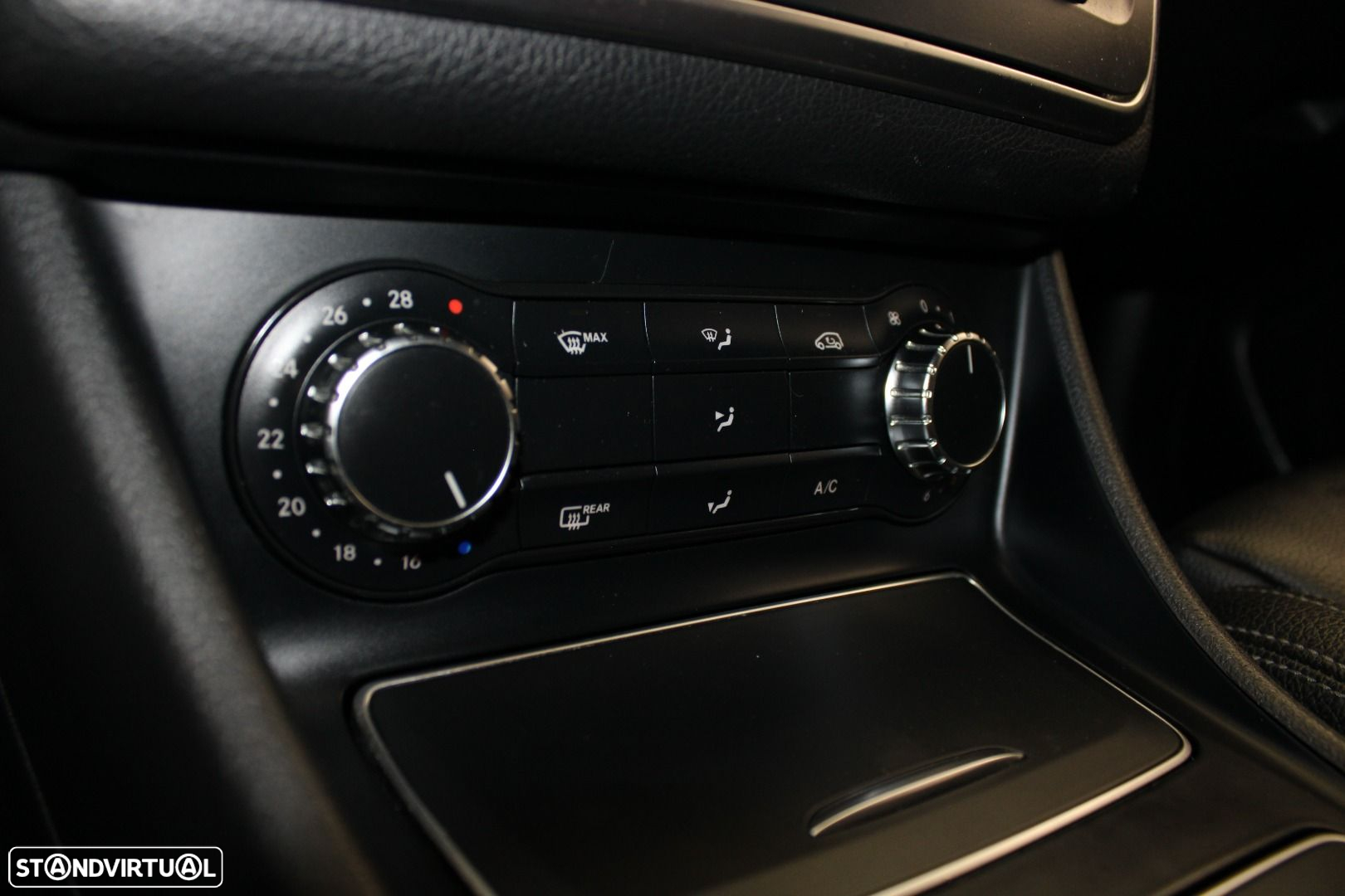 Mercedes-Benz CLA 180 d Shooting Brake AMG Line Aut. - 21