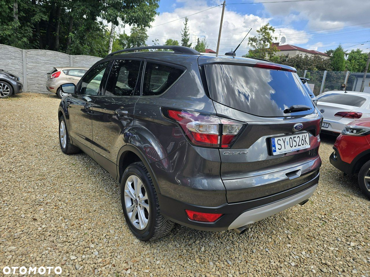 Ford Kuga - 4