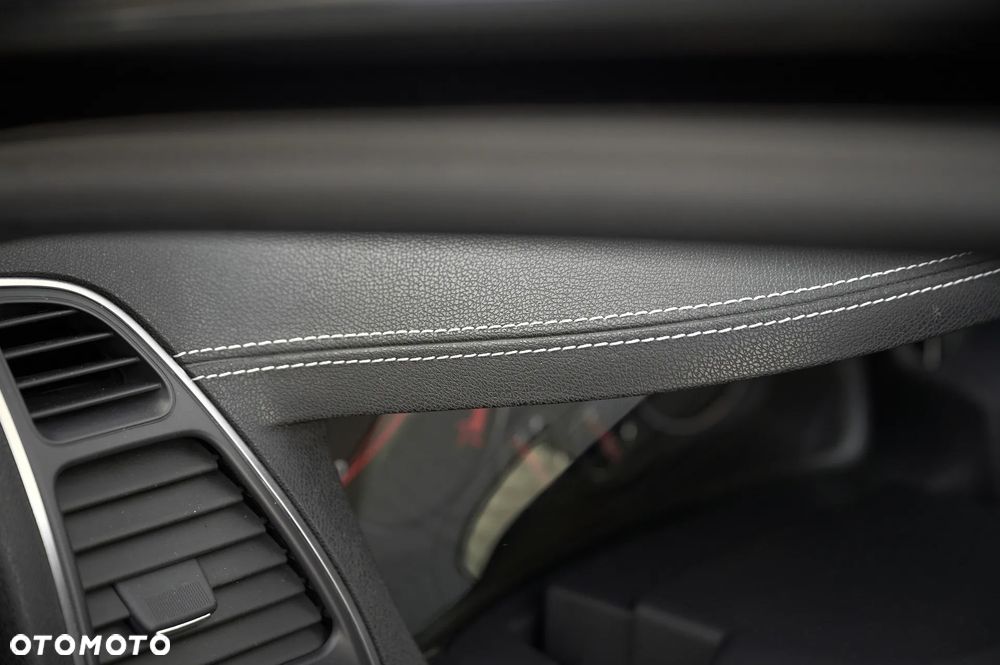 Renault Laguna 2.0 TCe 170 Initiale - 19