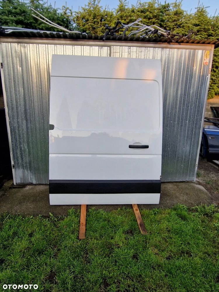 DRZWI RENAULT MASTER IV KOMPLETNE 2023r