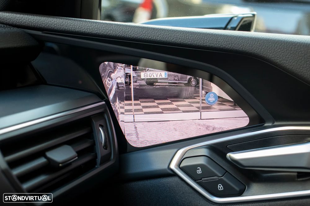 Audi e-tron 55 quattro S line - 35