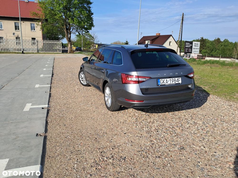 Skoda Superb 1.5 TSI Ambition DSG - 2