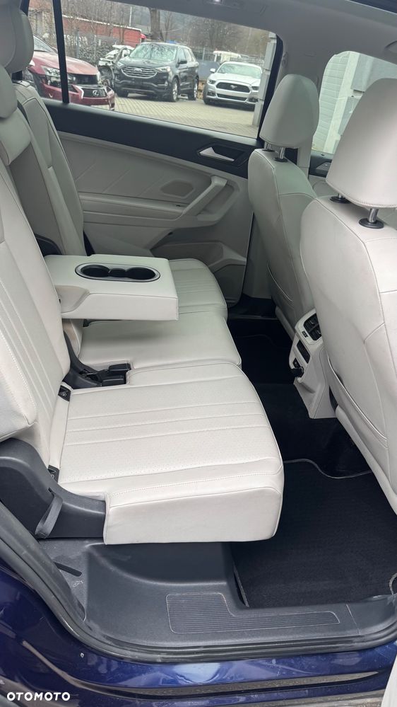 Volkswagen Tiguan Allspace 2.0 TSI 4Mot Life DSG 7os - 12
