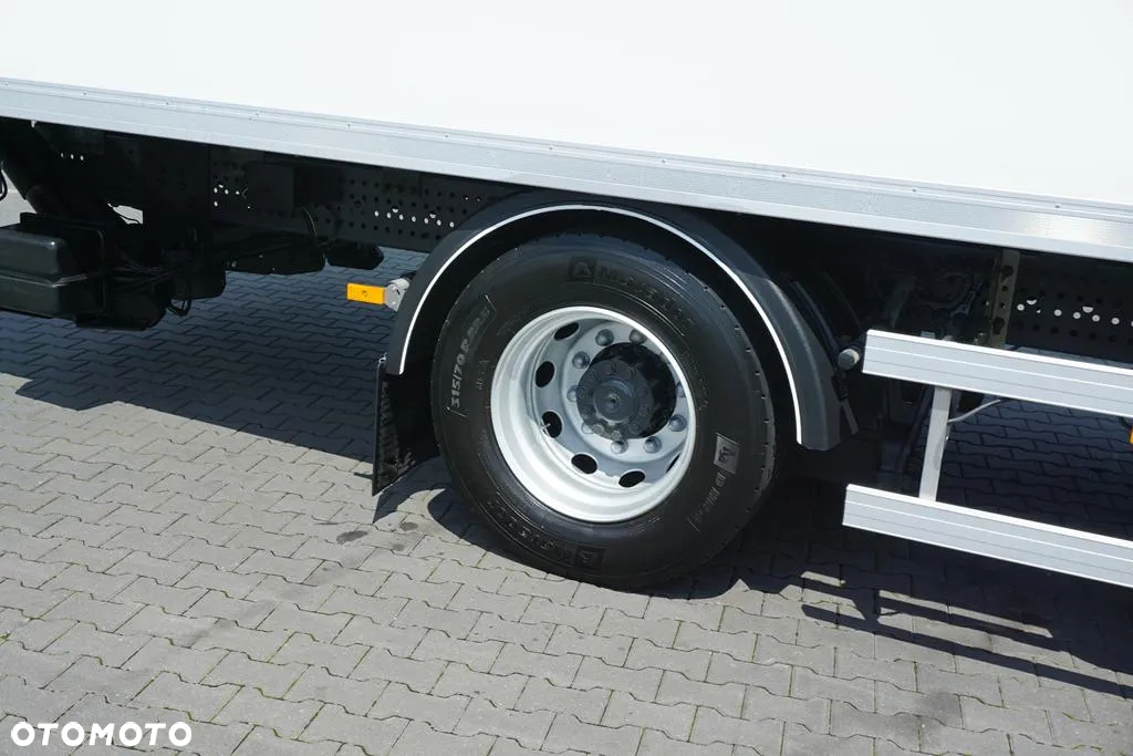 Mercedes-Benz / ANTOS / 1832  / E 6 / IZOTERMA + WINDA / 18 PALET / OTWIERANY BOK - 39