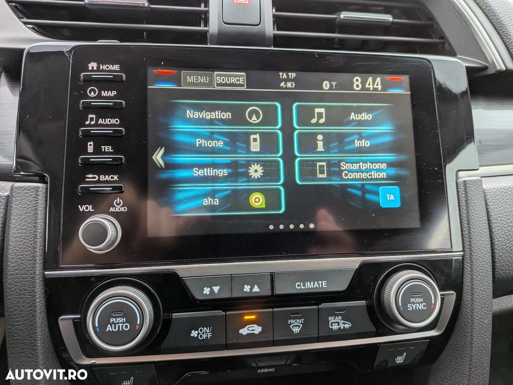 Honda Civic 1.5 i-VTEC Turbo CVT Prestige - 11