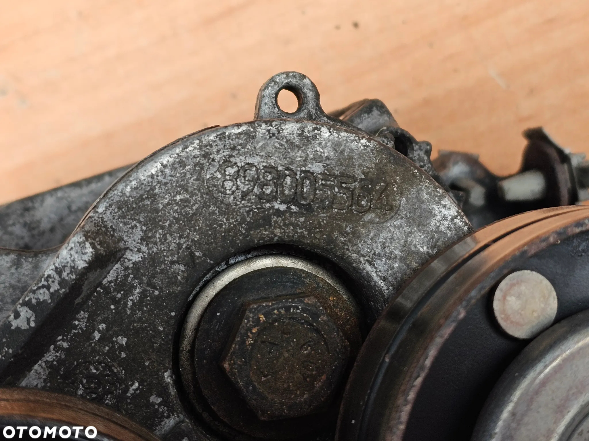ŁAPA WSPORNIK ALTERNATORA NAPINACZ PASKA OPEL MERIVA A 1.7 CDTI 897364343 - 8