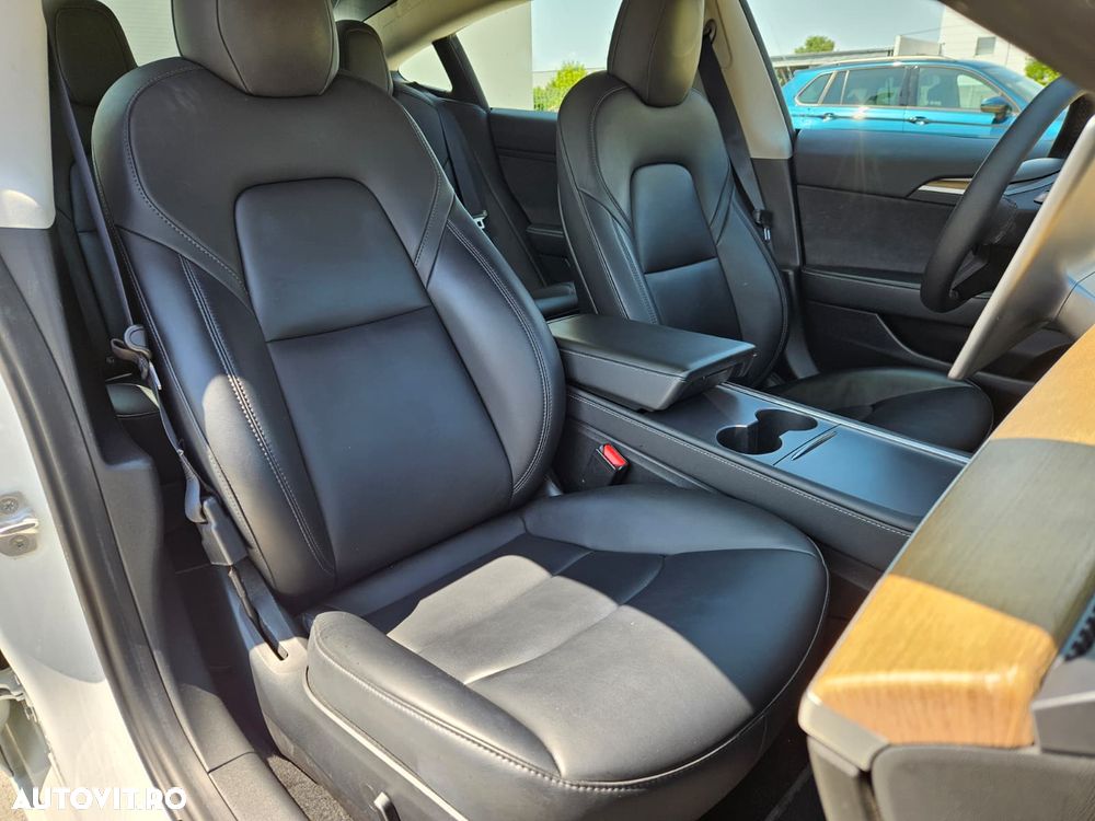 Tesla Model 3 Langstreckenbatterie Allradantrieb Dual Motor - 11