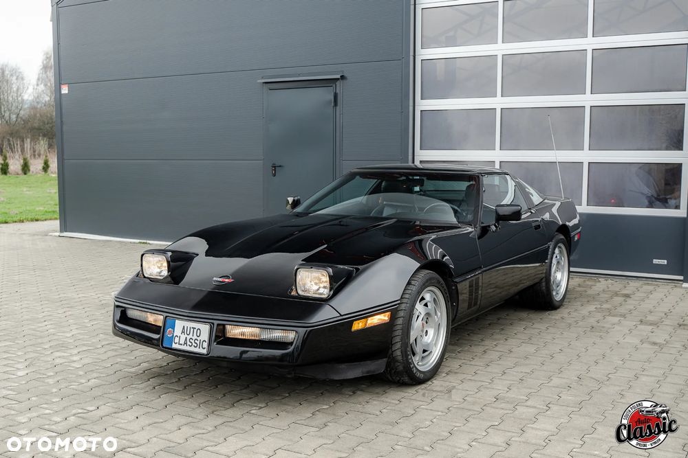 Chevrolet Corvette - 3