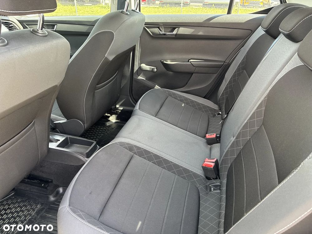 Skoda Fabia 1.0 TSI Ambition DSG - 12