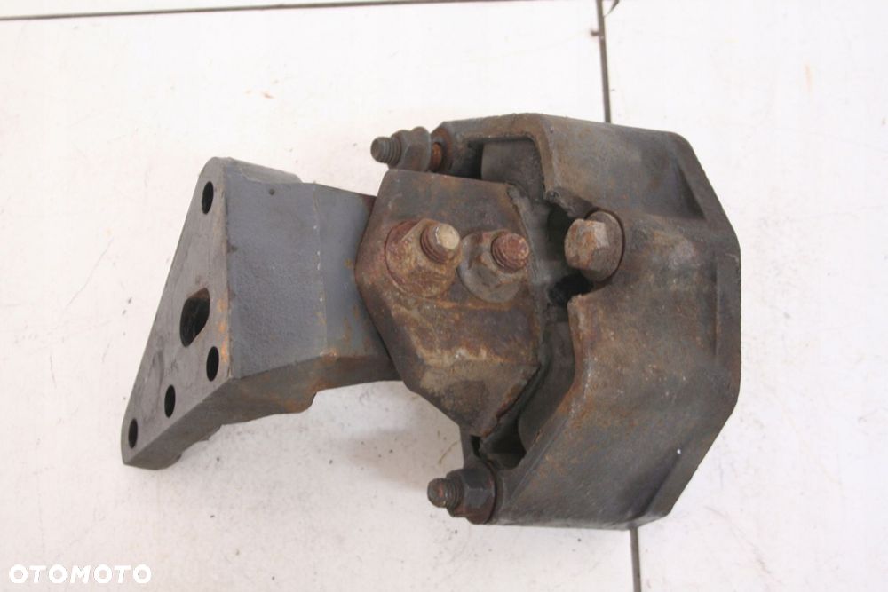 PODUSZKA ŁAPA SILNIKA PRAWA DAF LF 45 55 - 1