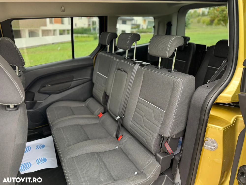 Ford Tourneo Connect Grand 1.5 TDCi Start/Stop Titanium - 12