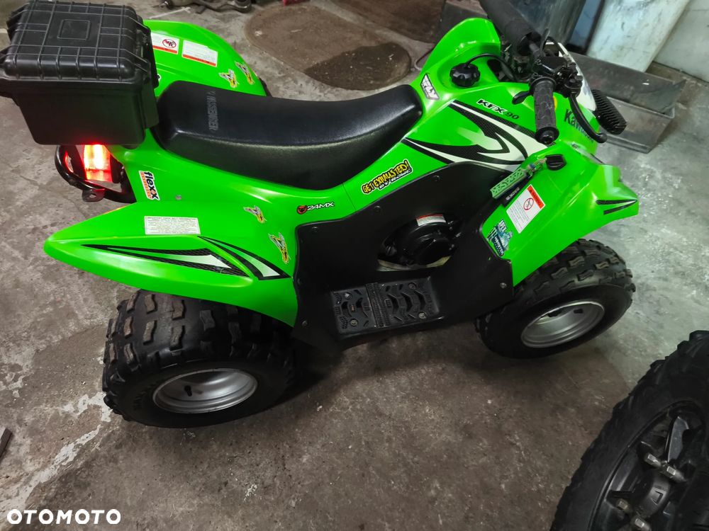 Kawasaki KFX - 4