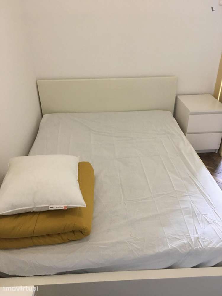 Quarto - localizado em Cedofeita Porto - Grande imagem: 2/29