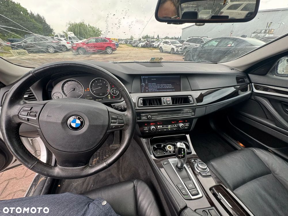 BMW Seria 5 535i - 14