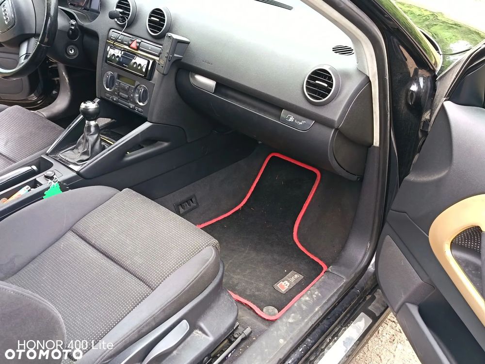 Audi A3 3-drzwiowe 2.0 FSI Ambiente - 5