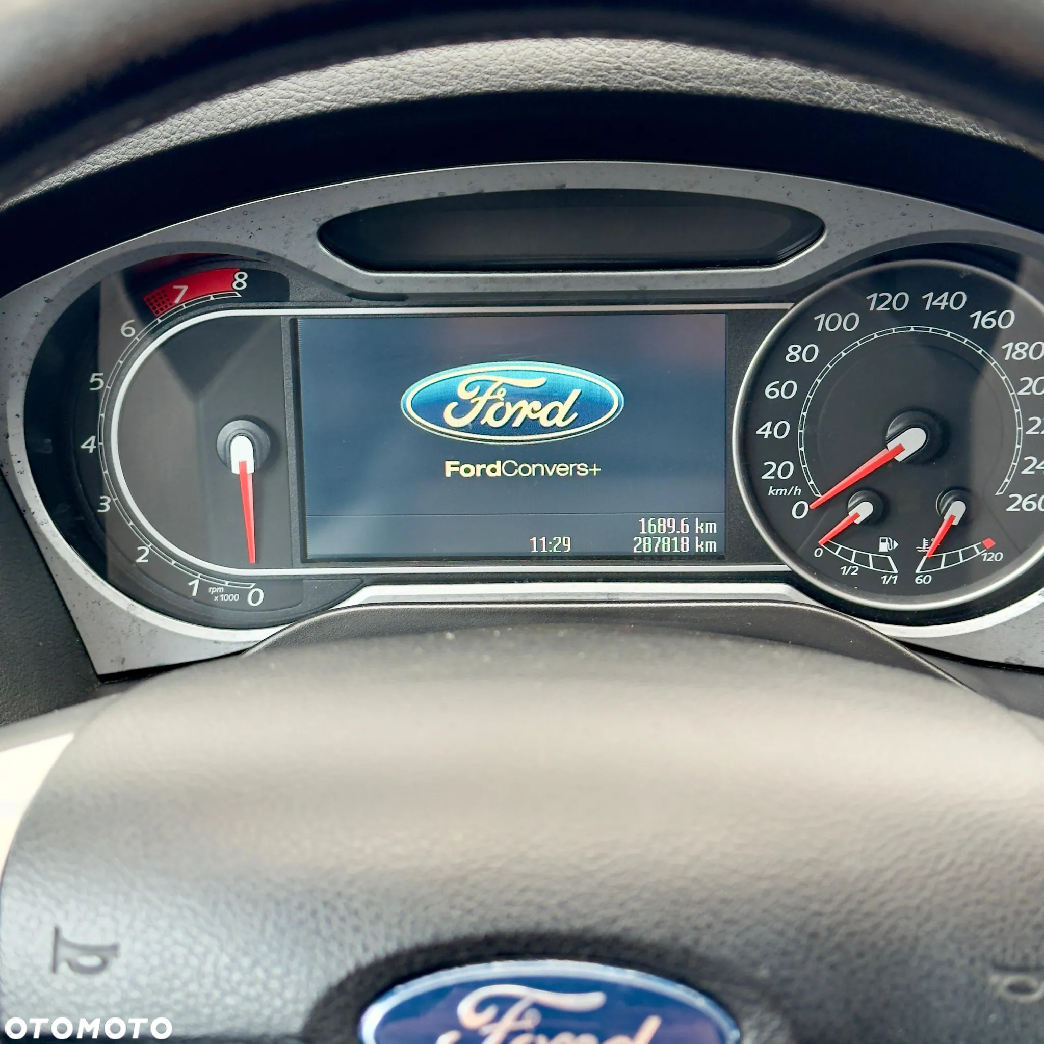 Ford S-Max - 16