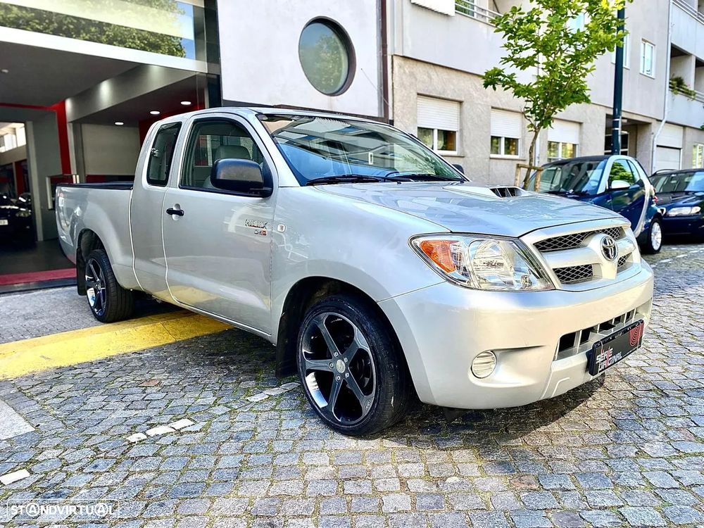 Toyota Hilux 2.5 D-4D 2WD CE - 7
