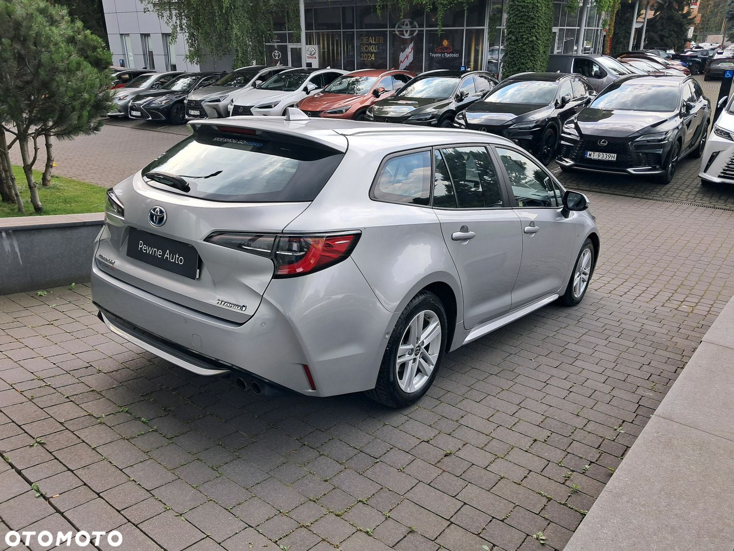 Toyota Corolla - 4