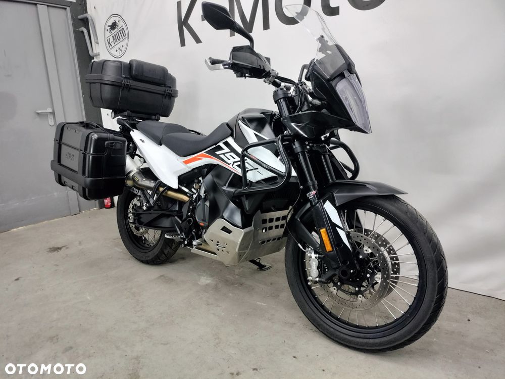 KTM Adventure - 2