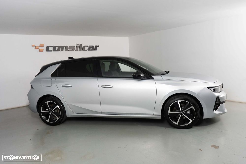 Opel Astra 1.2 T GS Line - 7