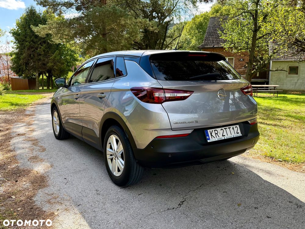 Opel Grandland X 1.2 T Enjoy S&S - 10