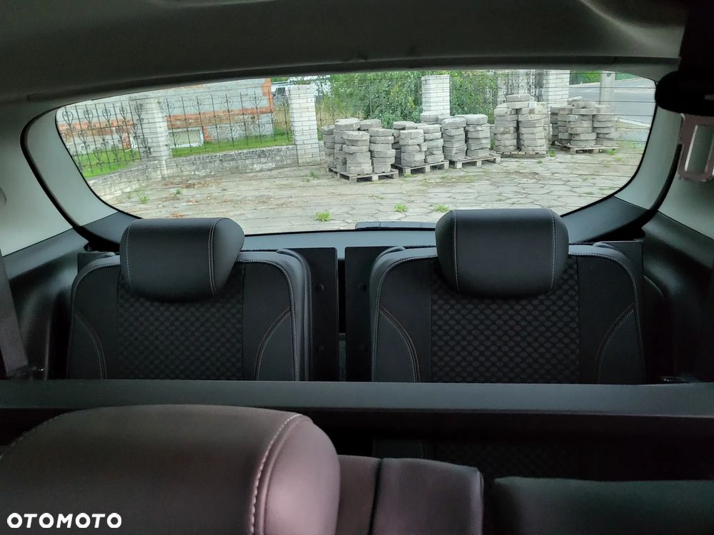 Opel Zafira 1.6 T Enjoy - 11