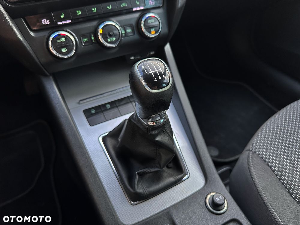 Skoda Octavia 2.0 TDI Elegance - 21