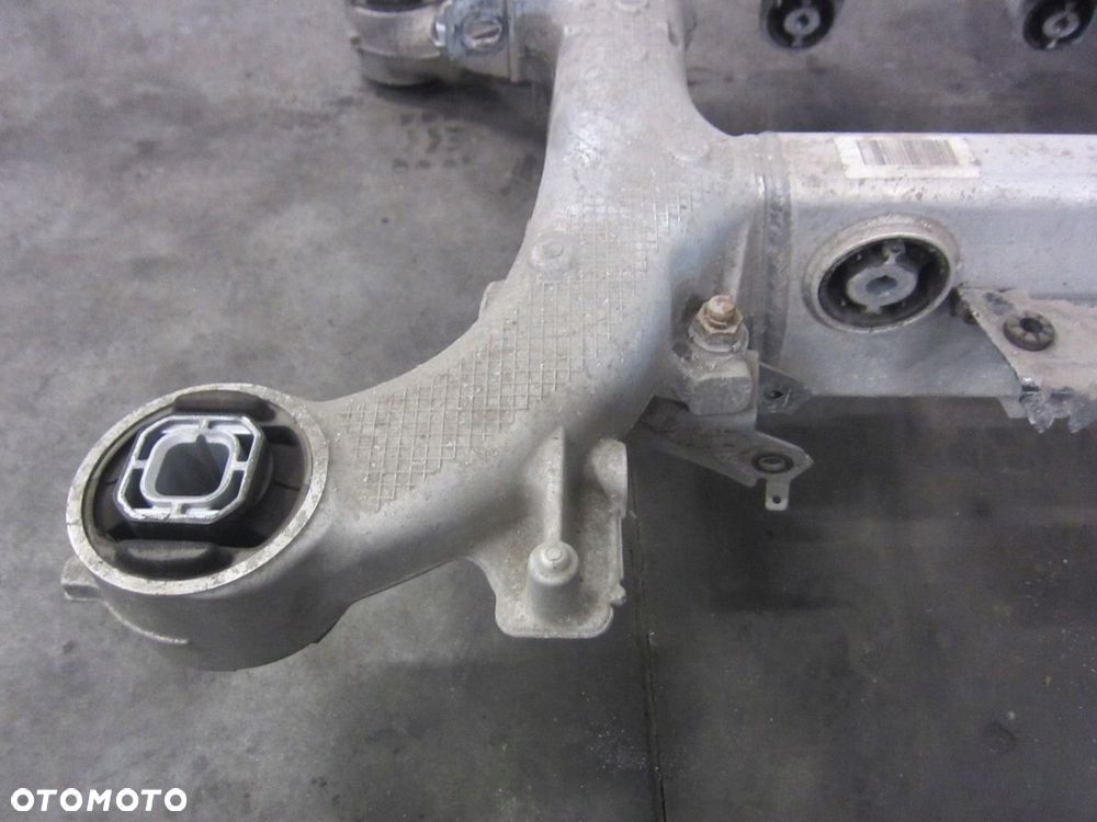 BMW 5 F07 F10 F11 F06 BELKA ZAWIESZENIA TYLNEGO SANKI TYŁ 6799103 6793802 - 3