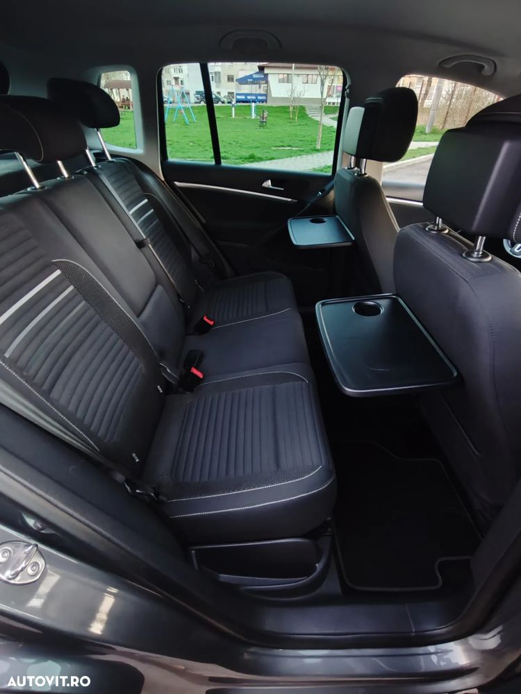 Volkswagen Tiguan 2.0 TDI DPF BlueMotion Technology Cup Sport & Style - 17