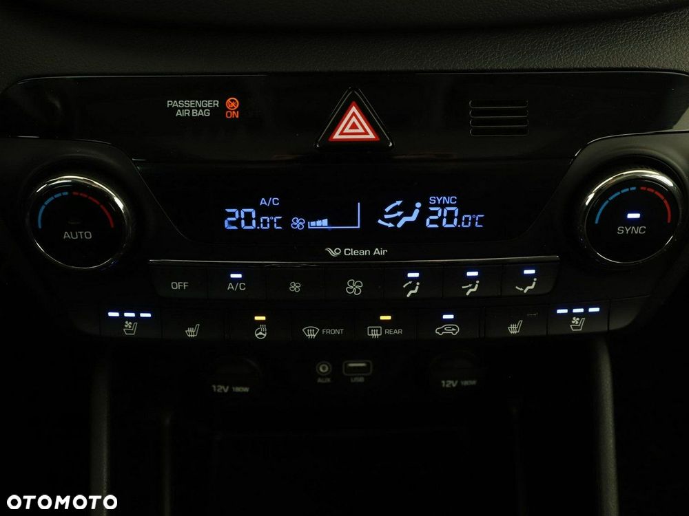 Hyundai Tucson 2.0 CRDI Style 4WD - 26