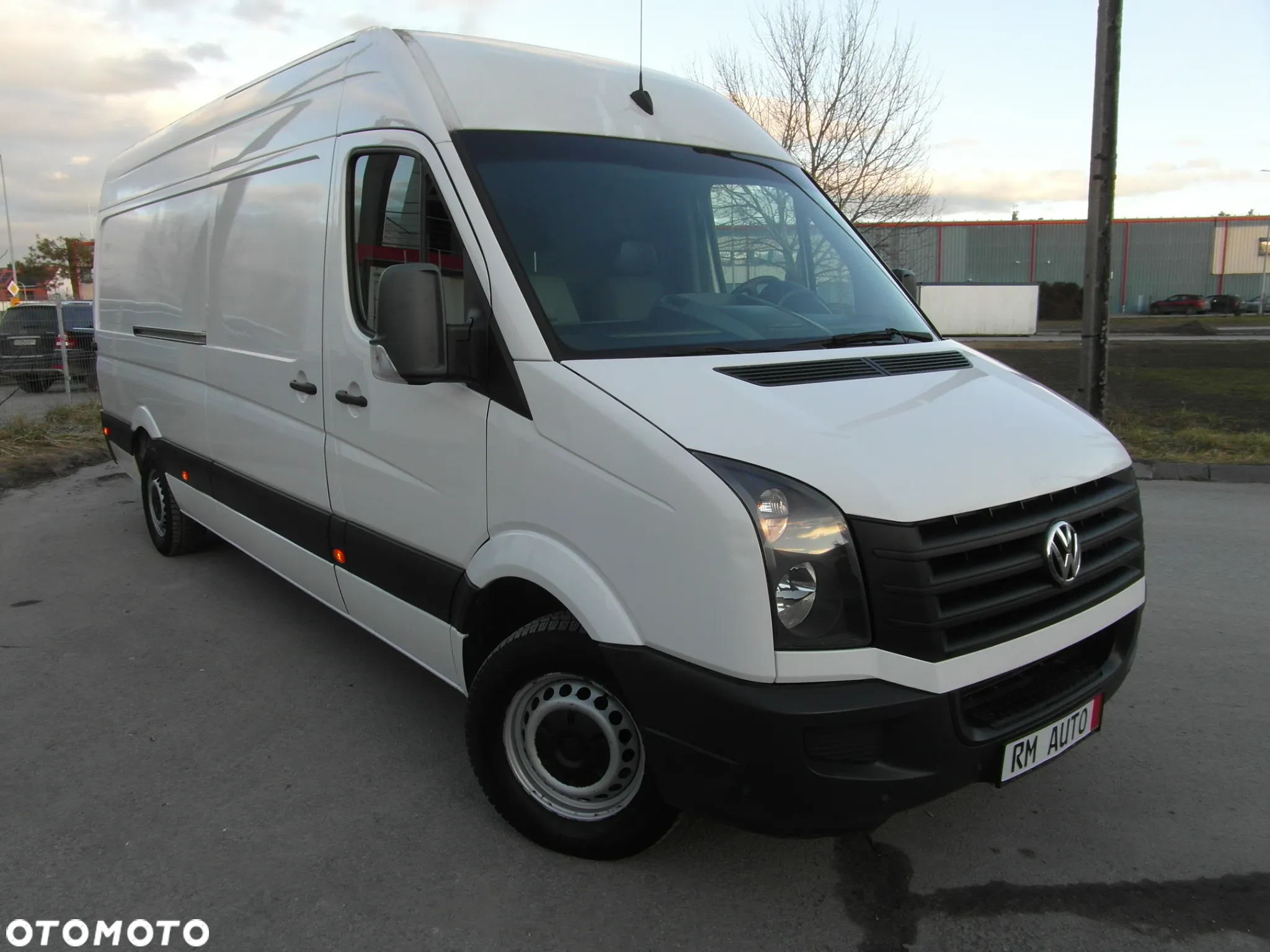 Volkswagen CRAFTER L3H2 - 12