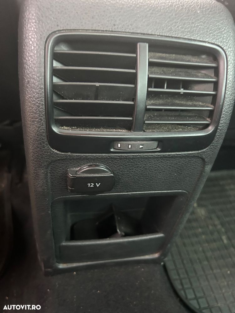 Volkswagen Jetta - 17