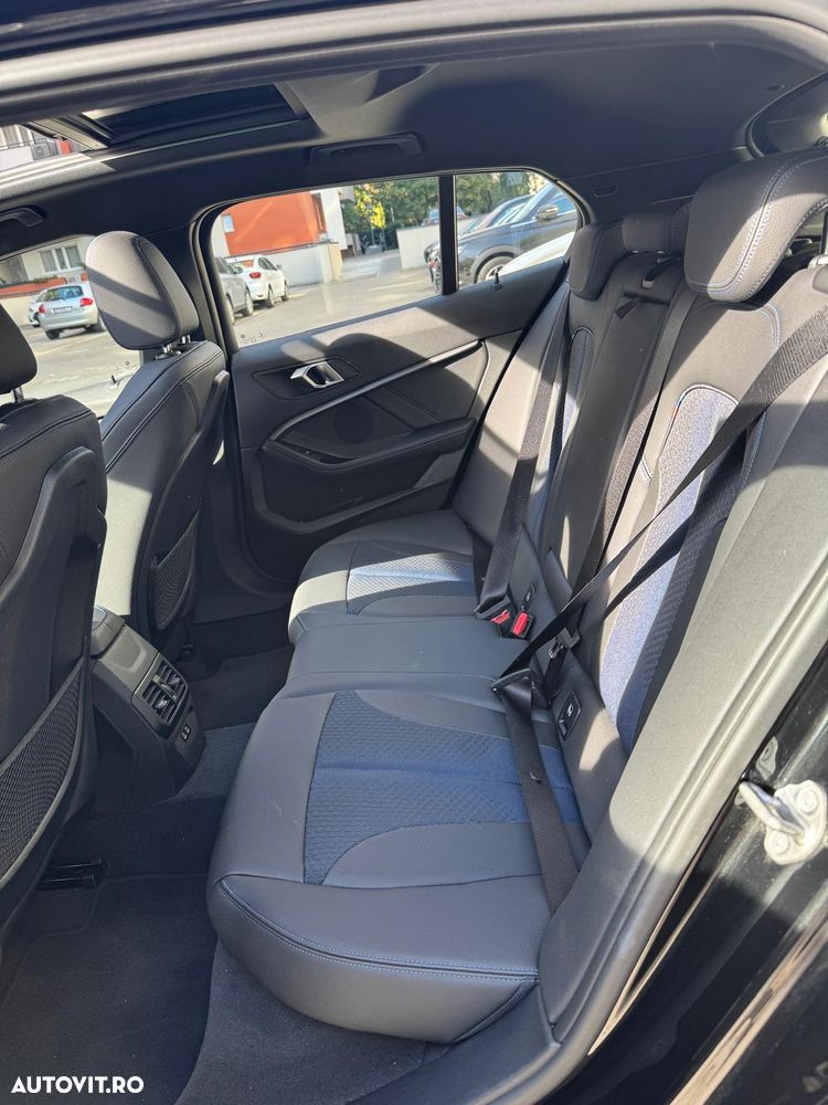 BMW Seria 1 120i AT - 4