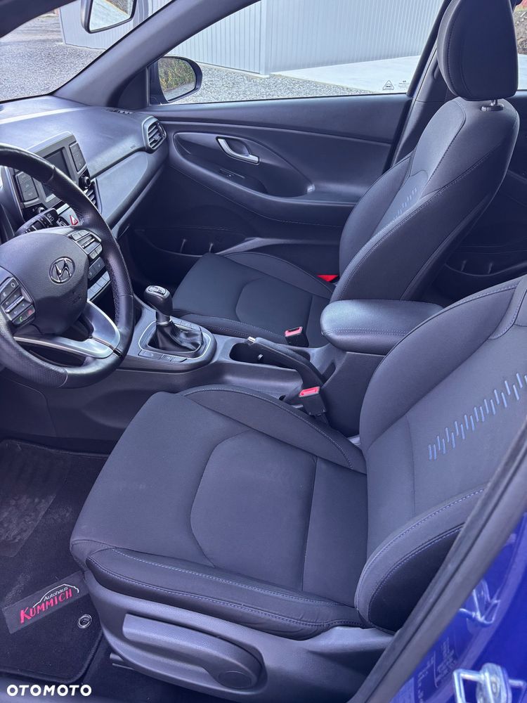 Hyundai i30 - 19
