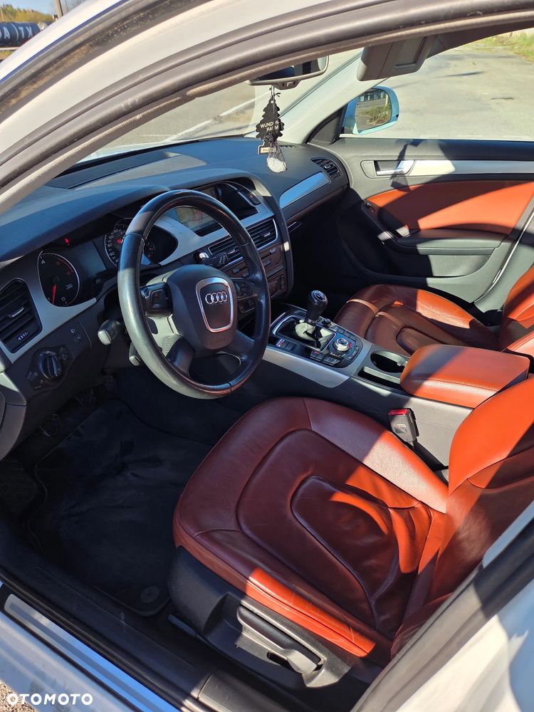Audi A4 Avant 2.0 TDI DPF Ambiente - 9