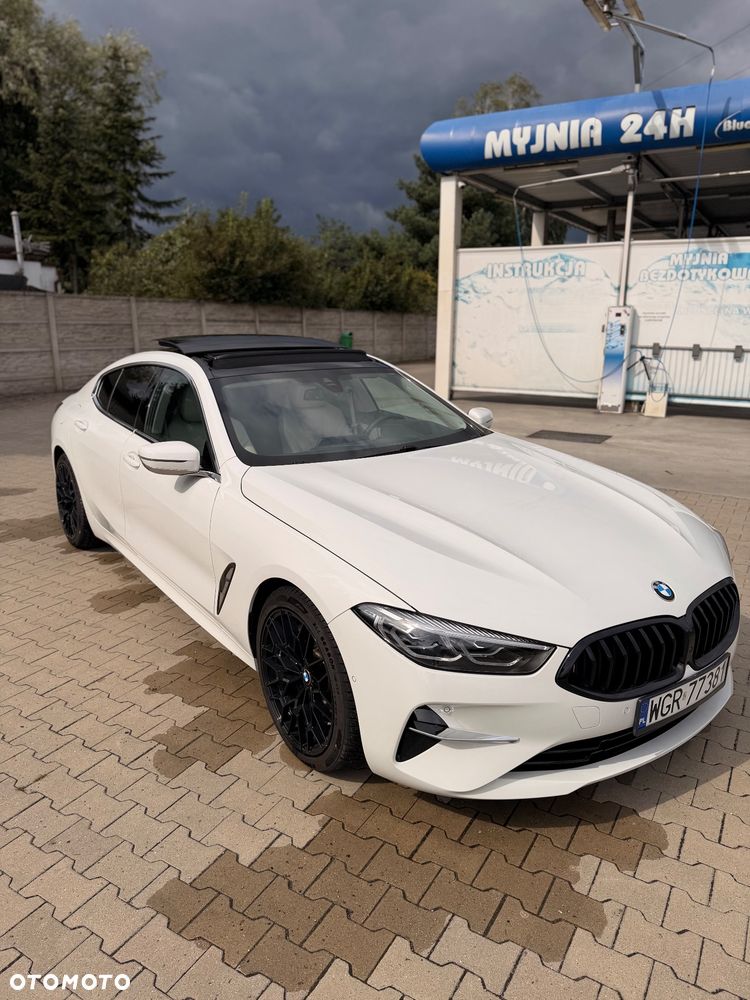 BMW Seria 8 840i xDrive - 11