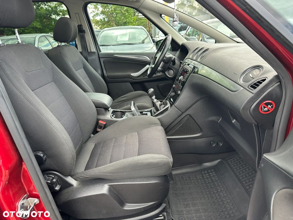 Ford S-Max 2.0 TDCi DPF Titanium X - 28